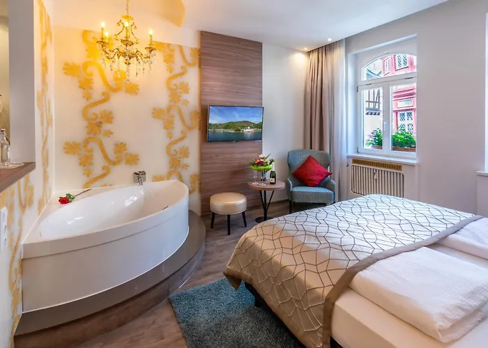 Am Markt 3* バッハラッハ